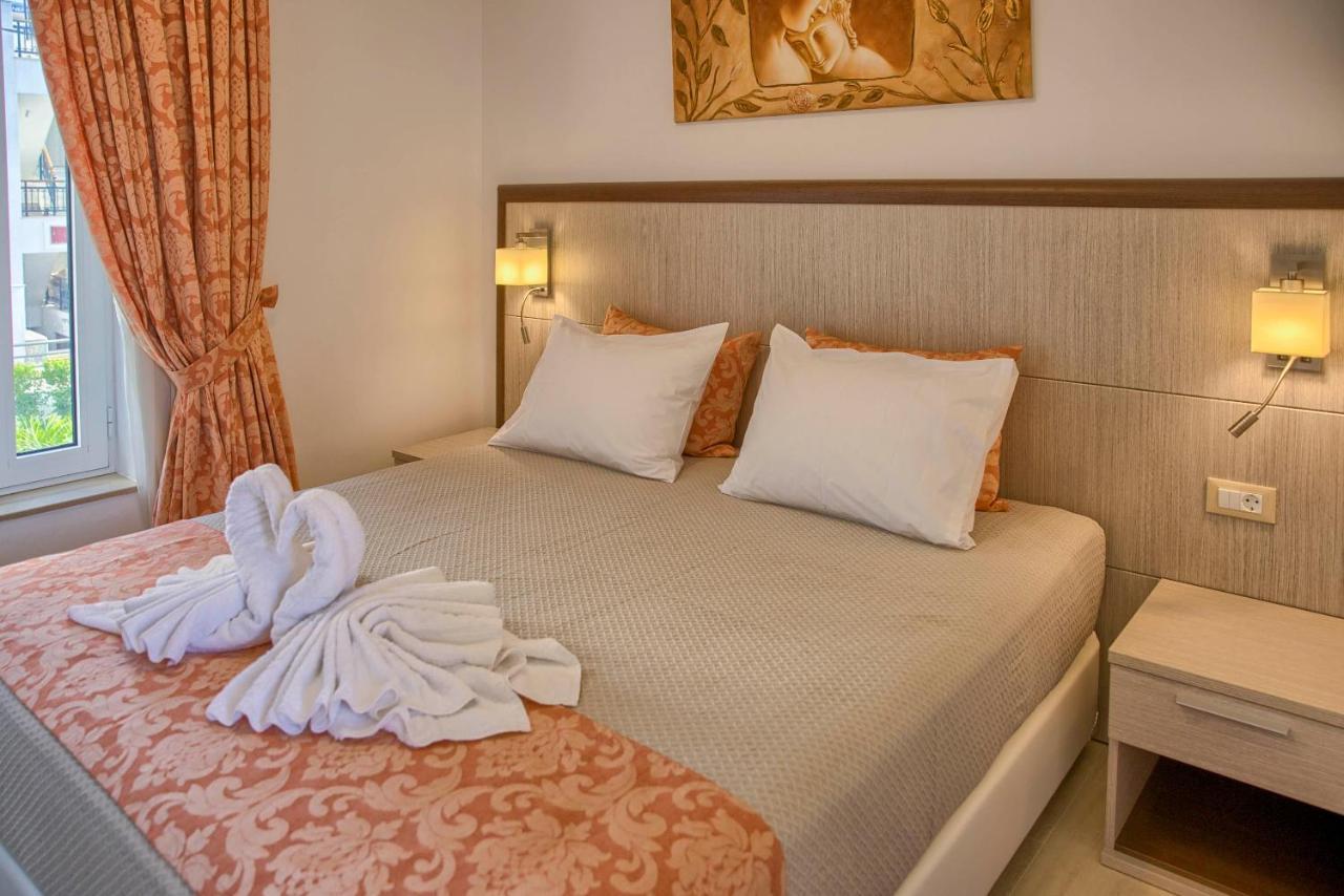 Haraki Bay Hotel And Luxury Apartments Exterior photo